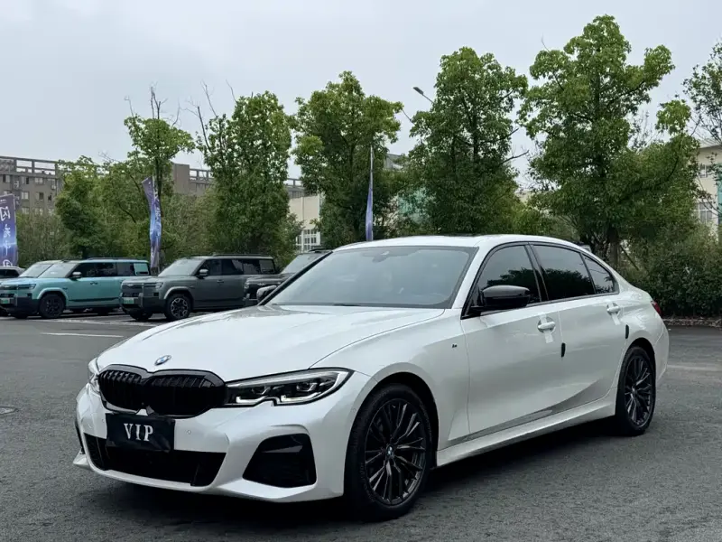 BMW 3 Series, 2021