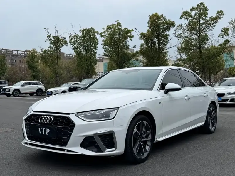 Audi A4L, 2024