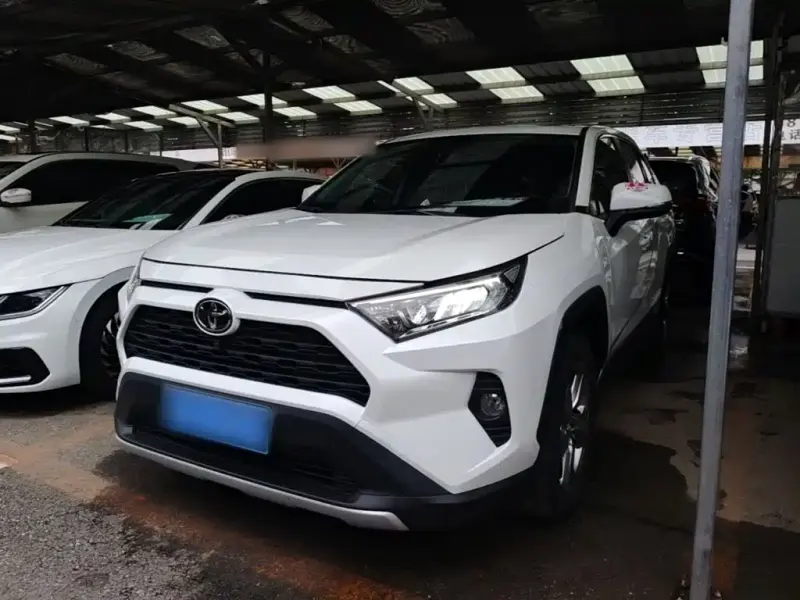 Toyota RAV4, 2021
