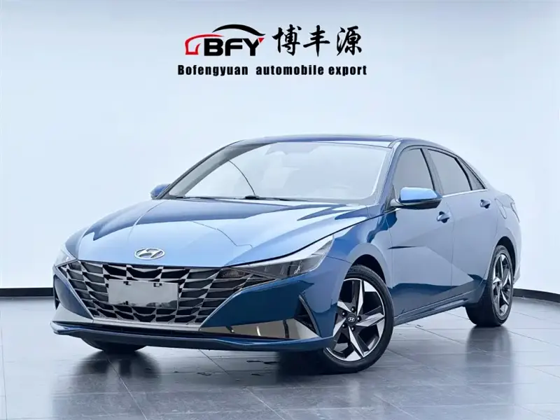 Hyundai Elantra, 2023