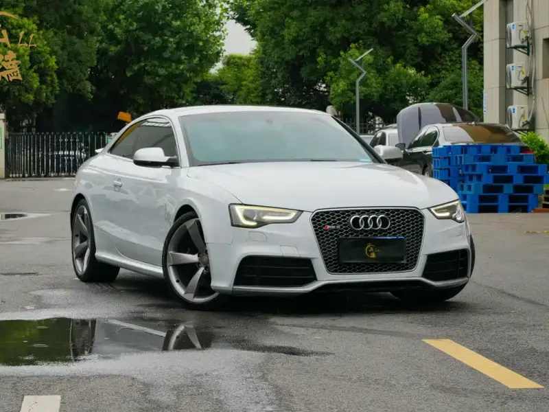 Audi RS 5, 2013