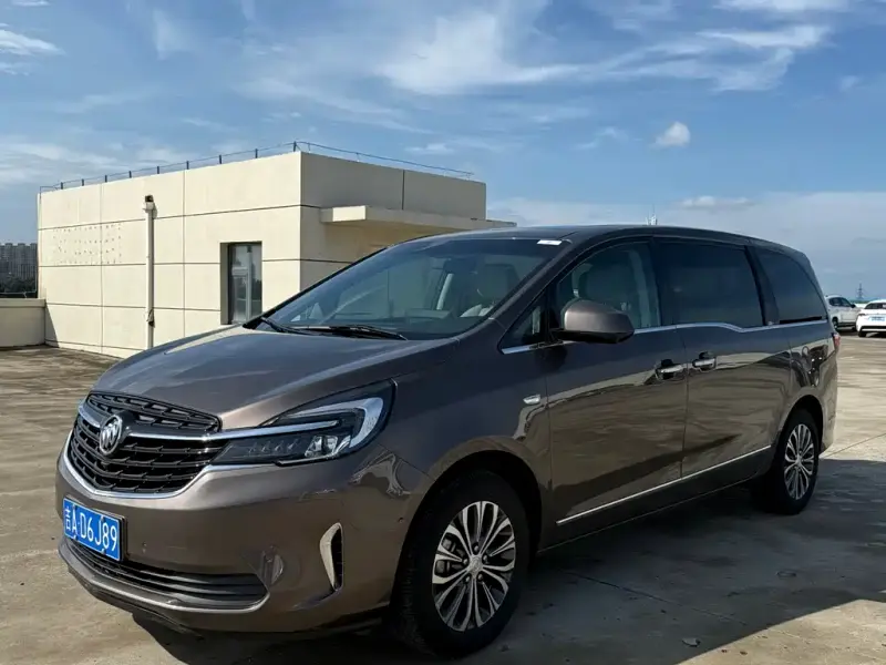 Buick GL8, 2022