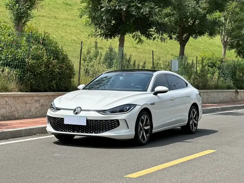 Volkswagen Lamando, 2023