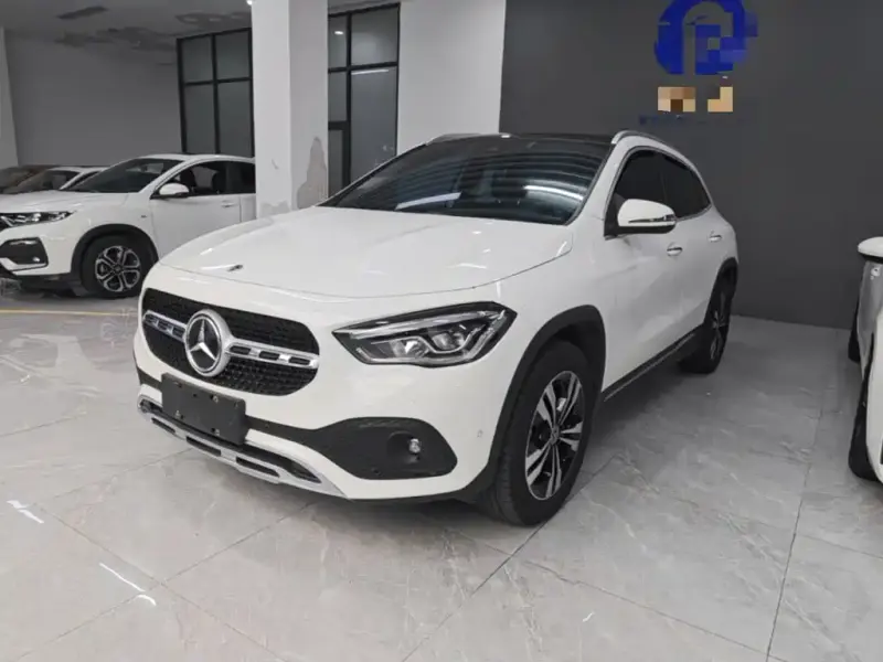 Mercedes-Benz GLA, 2022