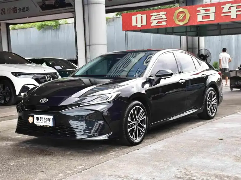 Toyota Camry, 2024