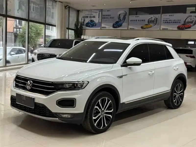 Volkswagen T-Roc, 2022