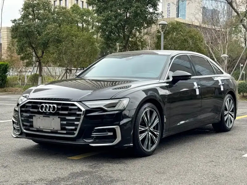 Audi A6L, 2022