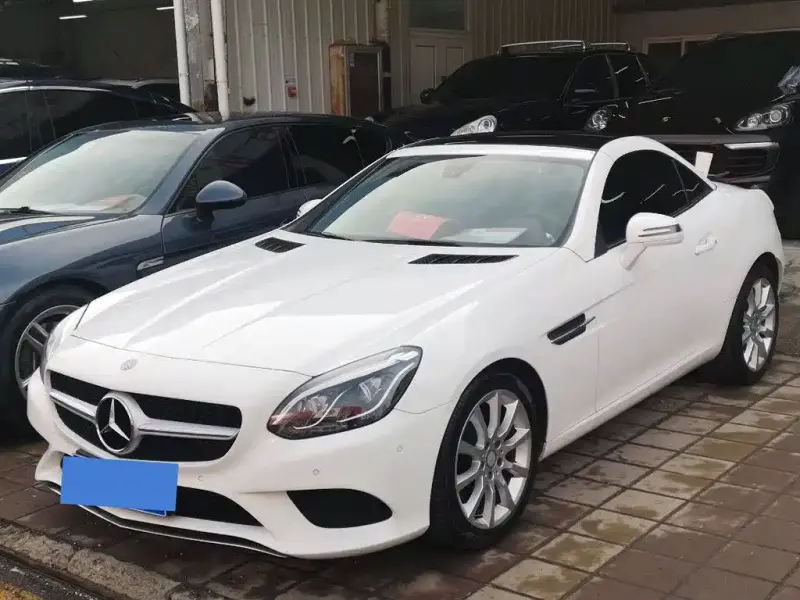 Mercedes-Benz SLC, 2017