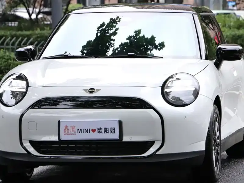 MINI COOPER EV, 2026