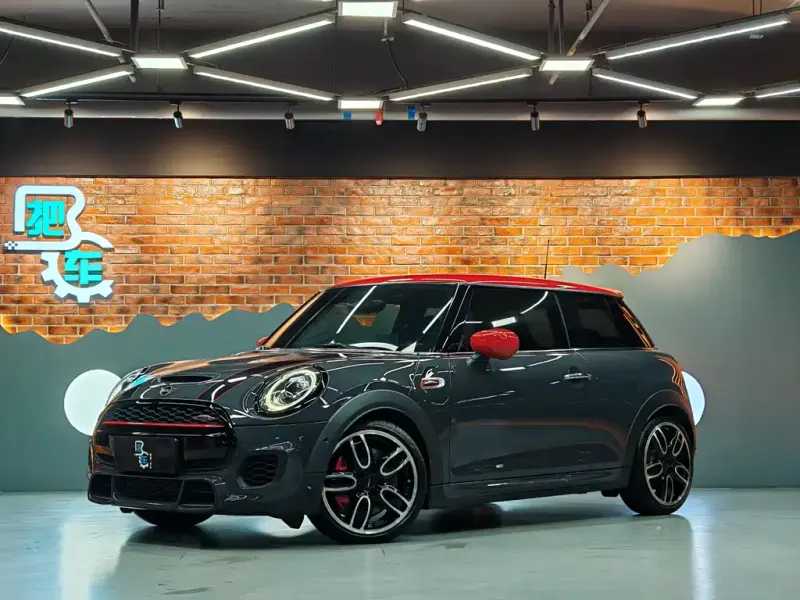 MINI JCW, 2021