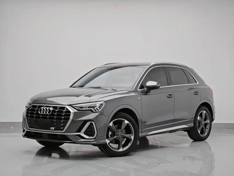 Audi Q3, 2023