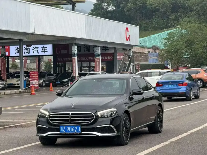 Mercedes-Benz E-Class, 2023