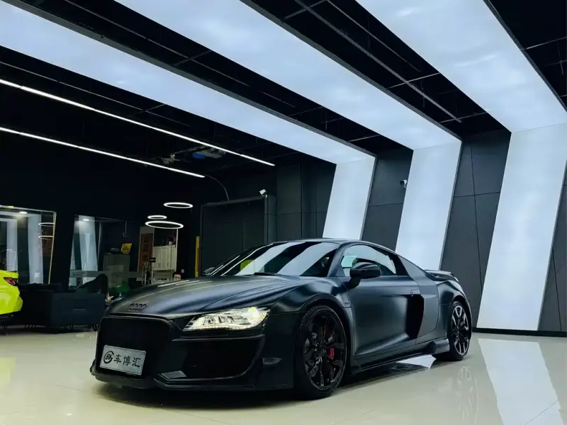 Audi R8, 2013