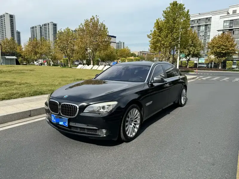 BMW 7 Series, 2013