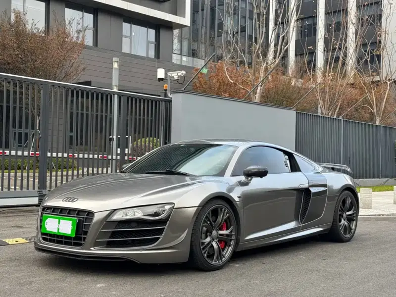 Audi R8, 2012