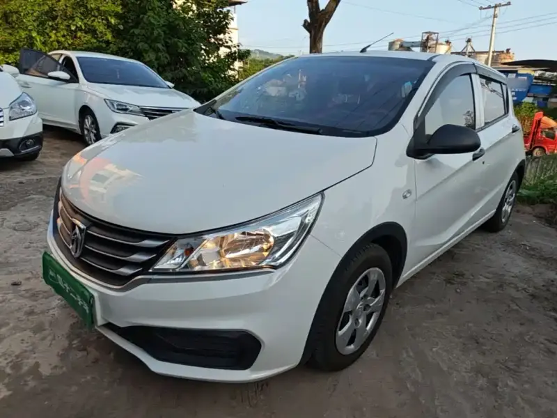 Baojun 310, 2017