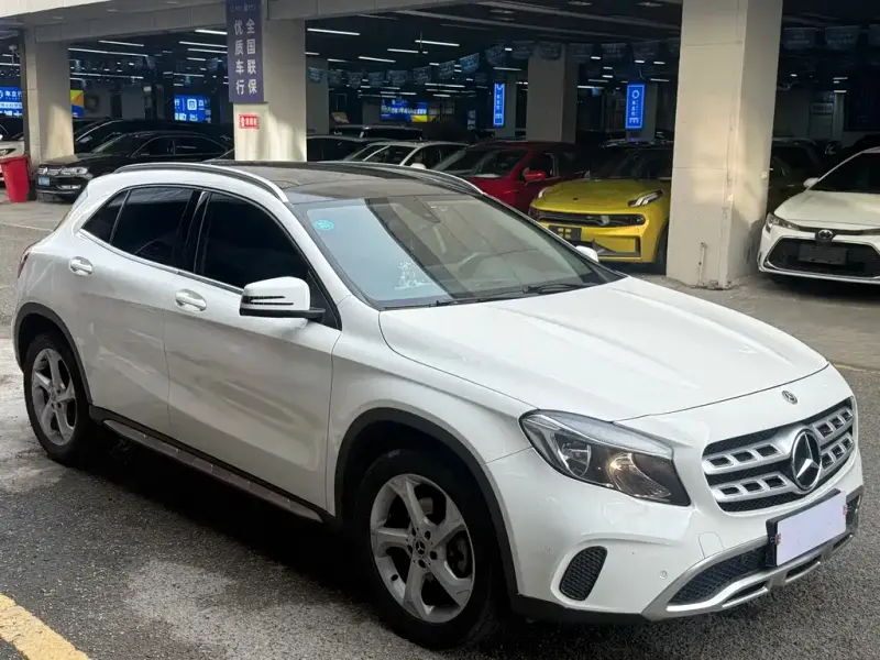 Mercedes-Benz GLA, 2018