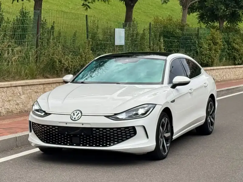 Volkswagen Lamando, 2022