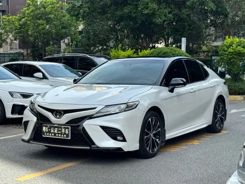 Toyota Camry, 2020