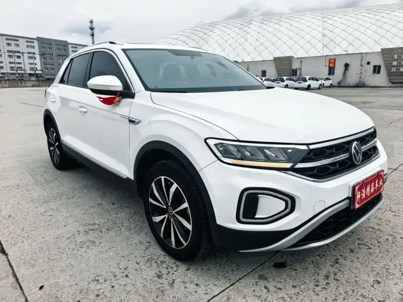Volkswagen T-Roc, 2024