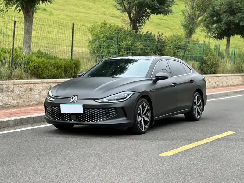 Volkswagen Lamando, 2023