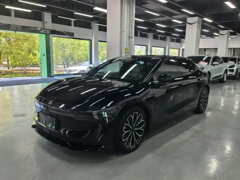 Zeekr 007, 2024