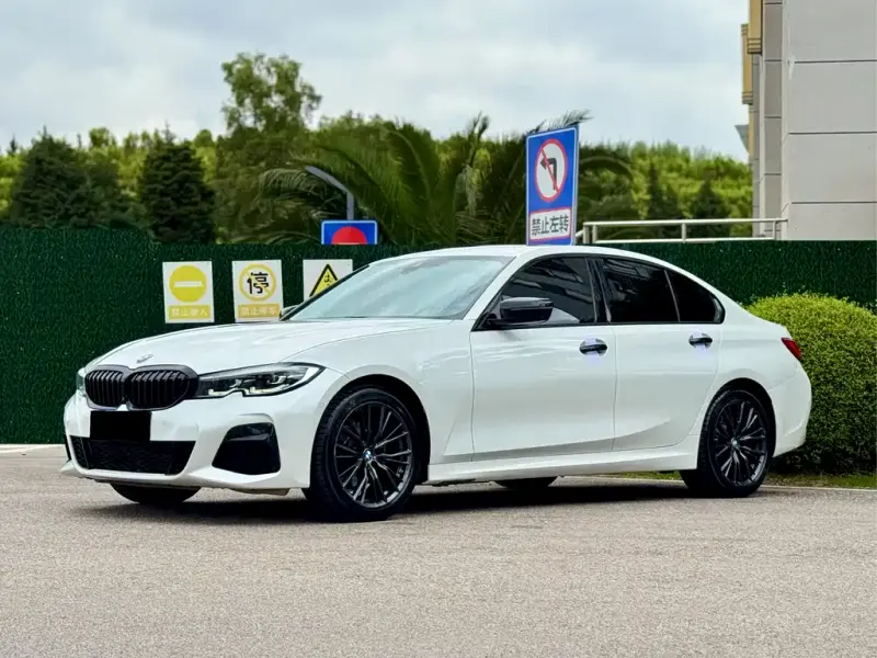 BMW 3 Series, 2020