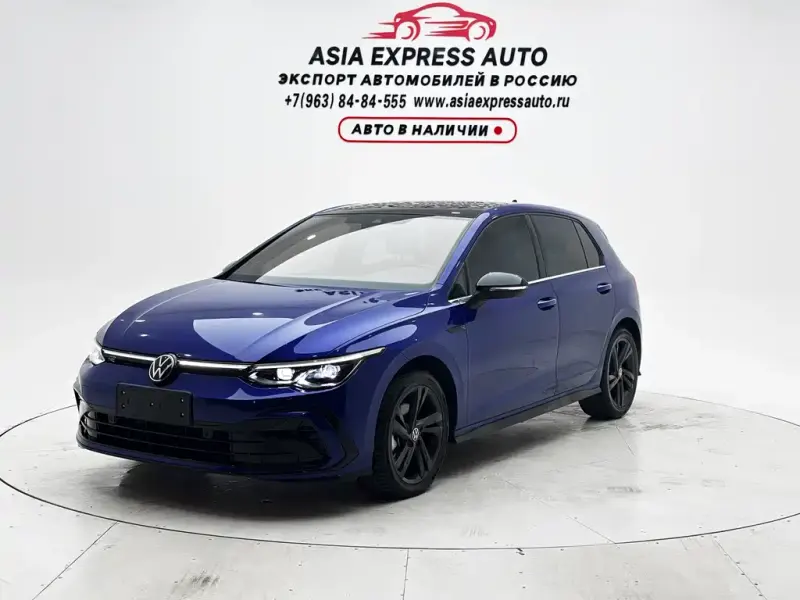 Volkswagen Golf, 2022
