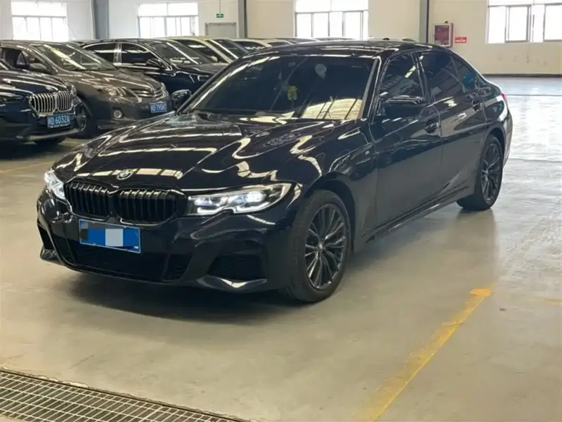 BMW 3 Series, 2022