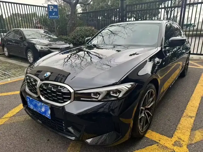 BMW 3 Series, 2023