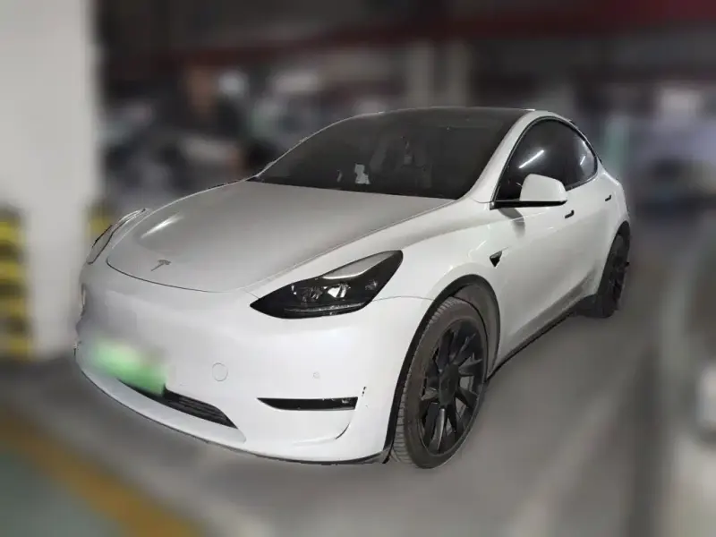 Tesla Model Y, 2021