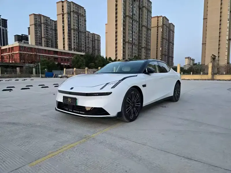 Lynk & Co 10, 2025