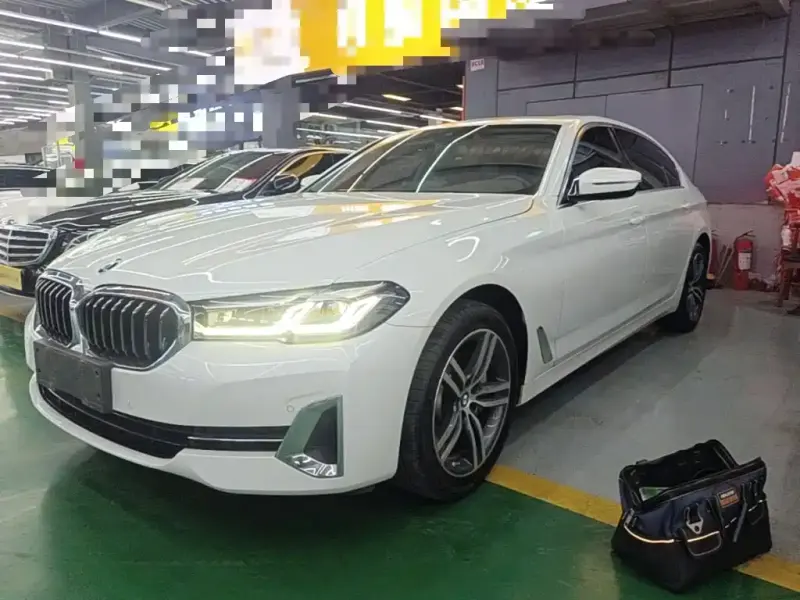 BMW 5 Series, 2021