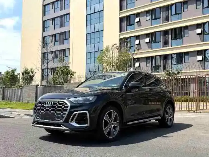 Audi Q5L, 2023