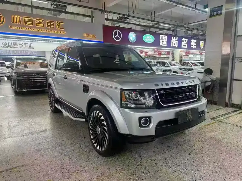 Land Rover Discovery, 2015