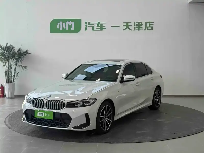 BMW 3 Series, 2023