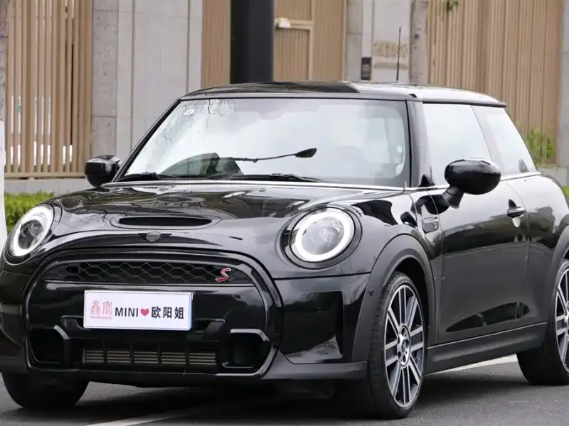MINI Mini, 2022