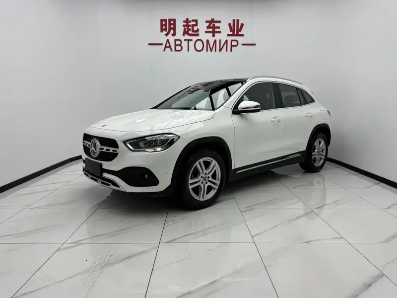 Mercedes-Benz GLA, 2022