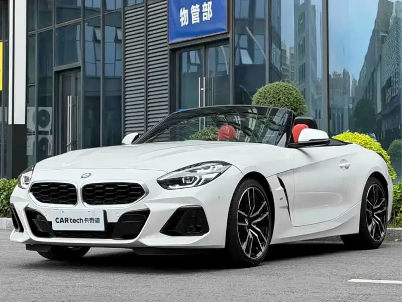BMW Z4, 2025
