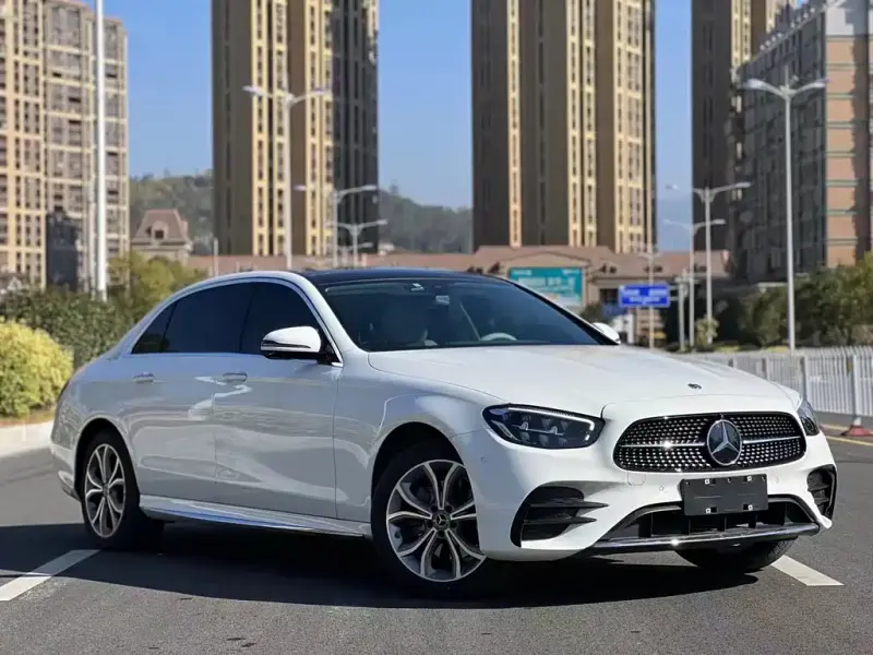 Mercedes-Benz E-Class, 2023