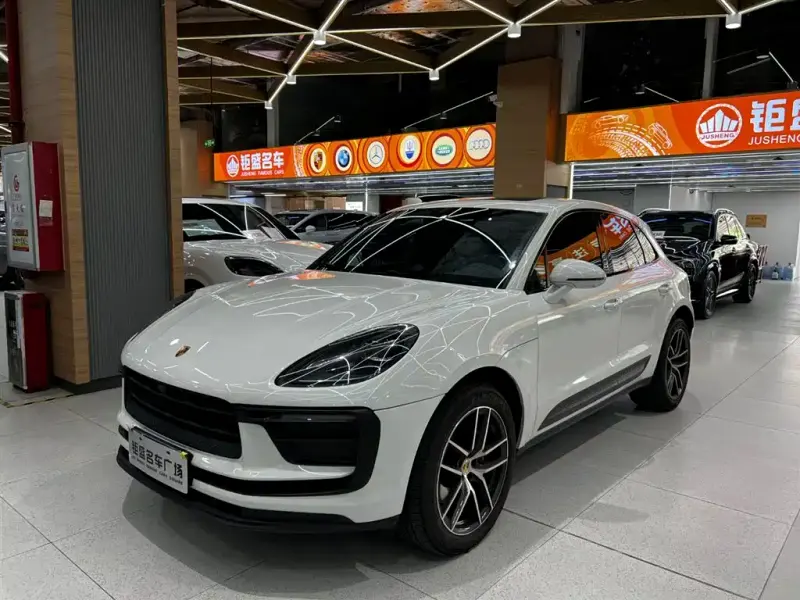 Porsche Macan, 2023