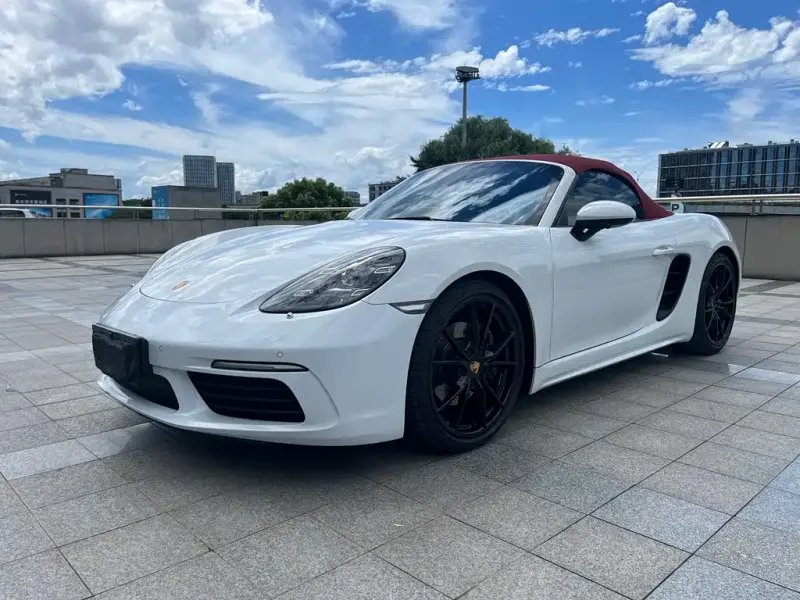 Porsche 718, 2022