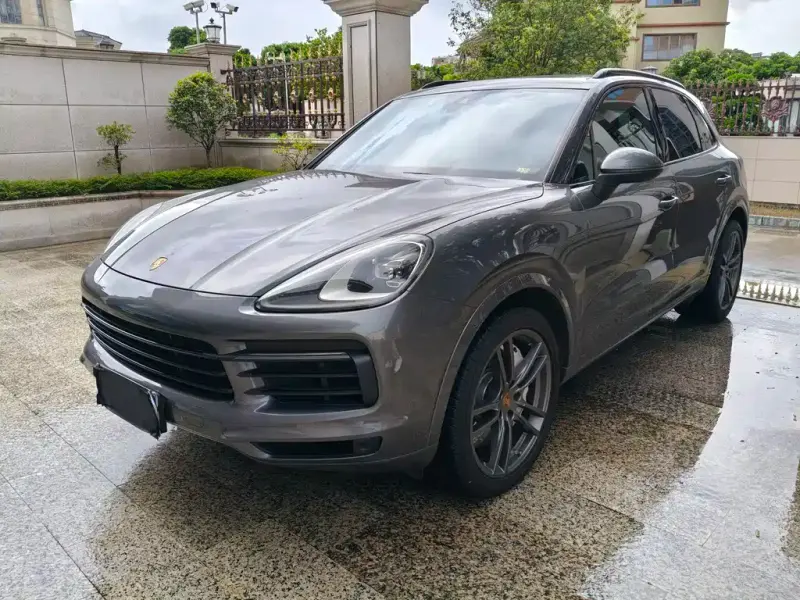 Porsche Cayenne, 2020