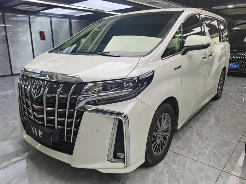 Toyota Alphard, 2022