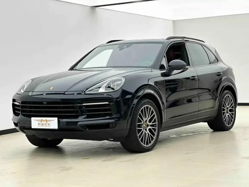 Porsche Cayenne, 2023
