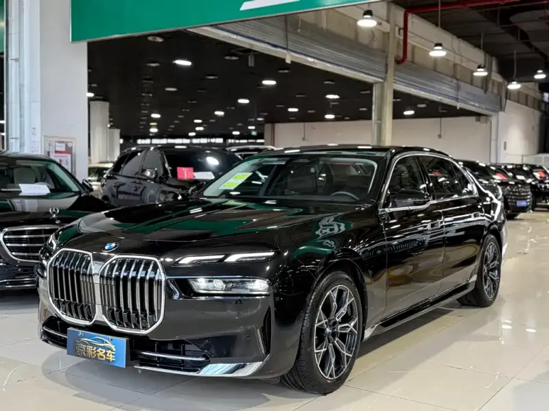 BMW 7 Series, 2025
