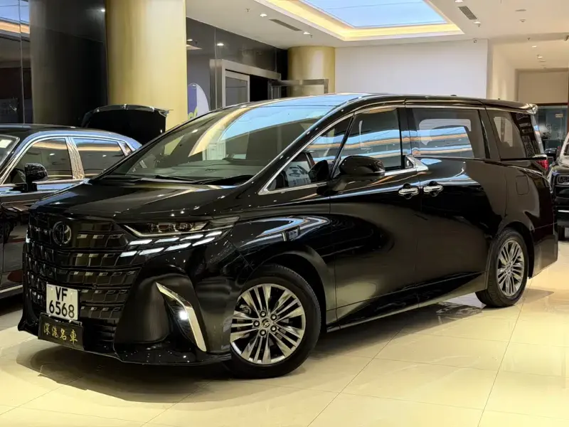 Toyota Alphard, 2026