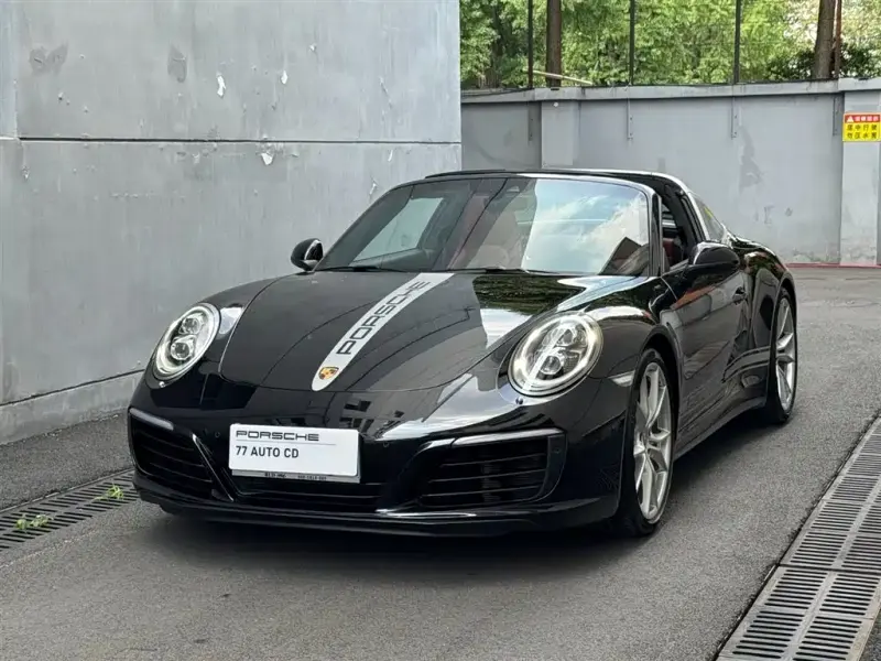 Porsche 911, 2017