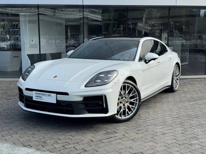 Porsche Panamera, 2024