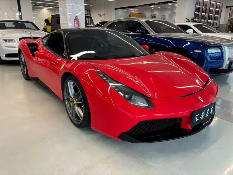 Ferrari 488, 2016
